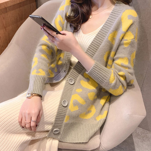 라쿤걸 루즈핏 4색얼룩무늬 스웨터 가디건 SN0240